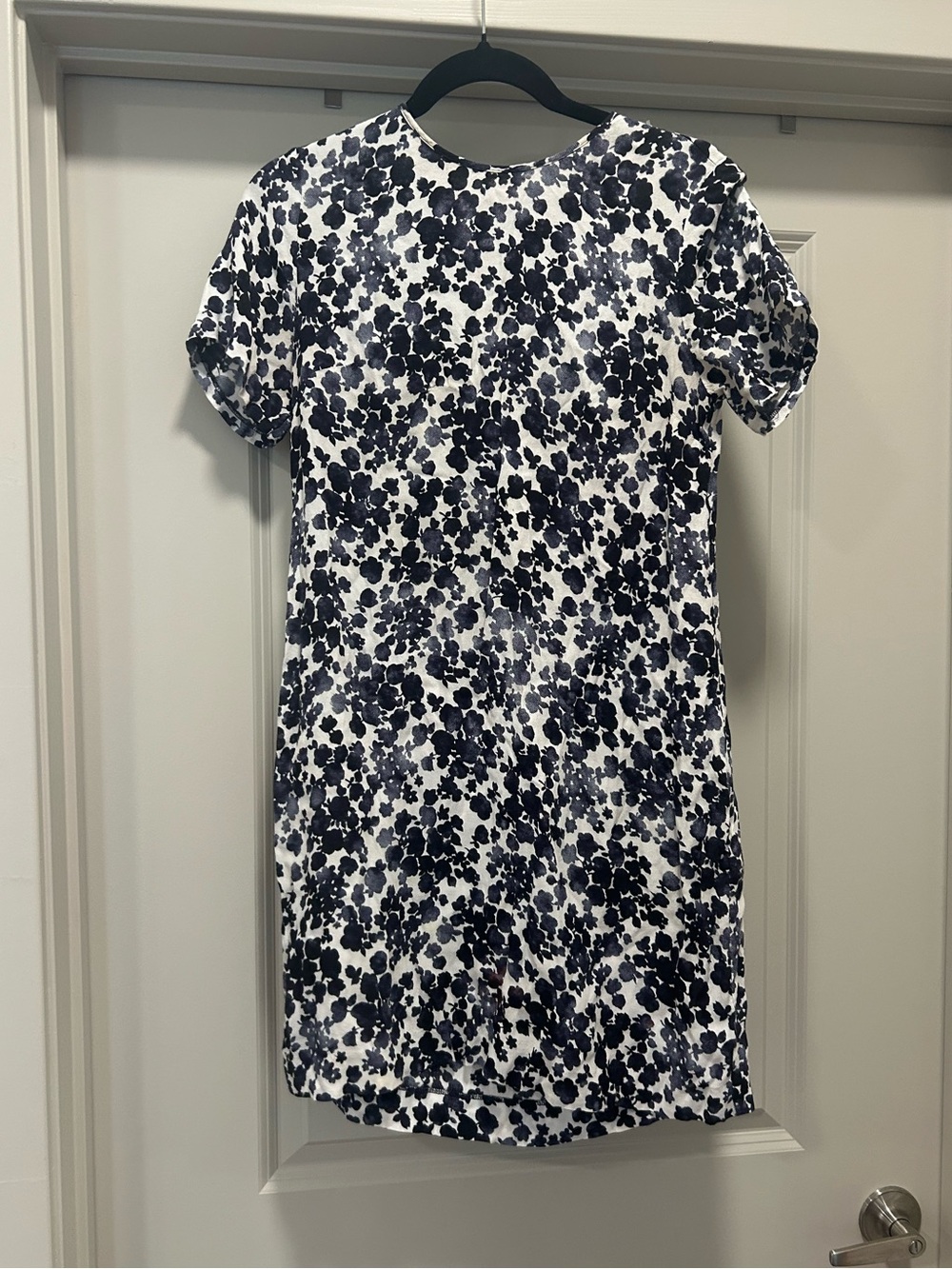 Michael Kors White and Navy Floral Shift Dress